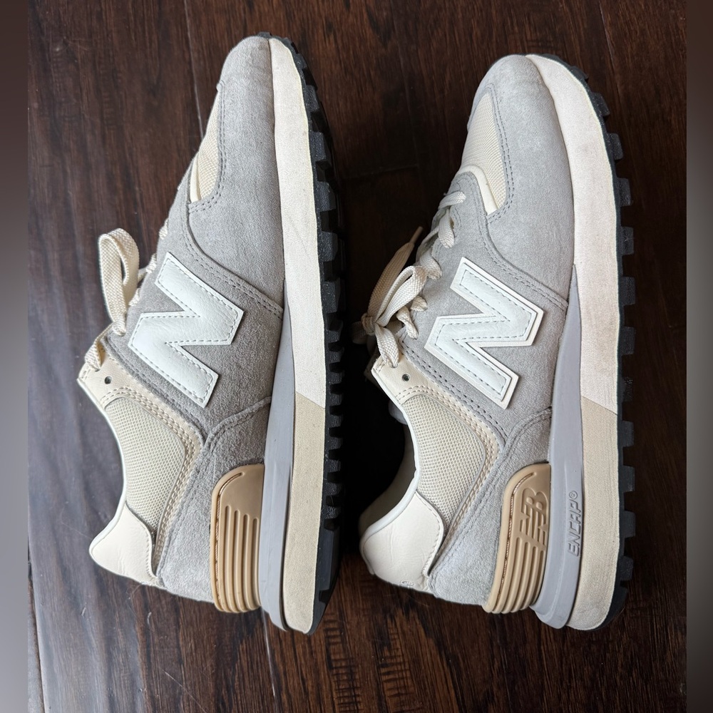 New balance sneakers